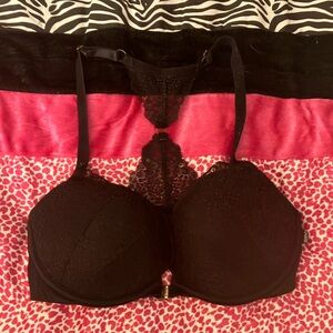 IS DAMAGED on the left side, it’s not bad